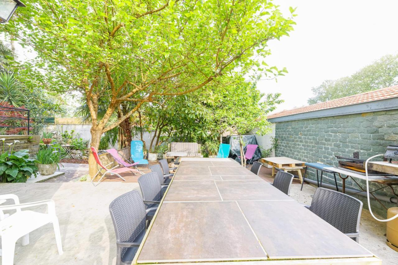 Le Doolie'S Biarritz - Siquijor Chambre Privee - Garden - Lounge Exteriör bild